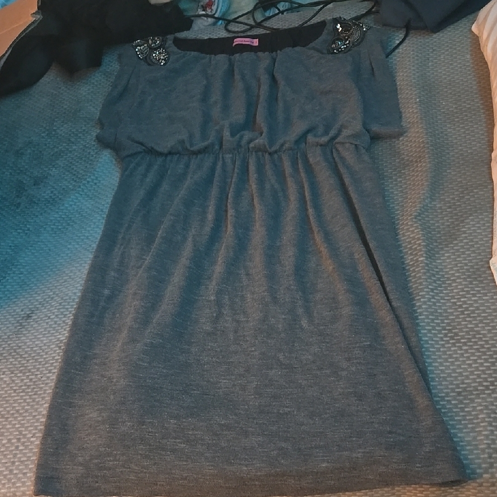 Chic Gray Dress with Embellished Shoulders